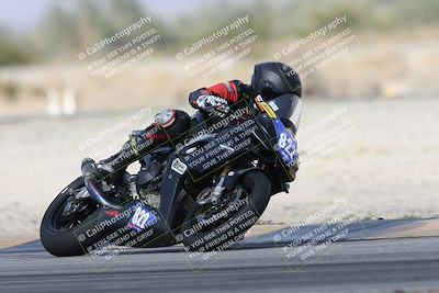 media/Nov-16-2025-Race Pace (Sun) [[8c5fa54630]]/Verified Riders/7-Turn 4 (1155am)/